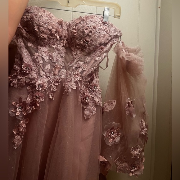 LaDivine By Cinderella Divine Dusty Pink Prom Dress (Size 6) - Picture 4 of 11